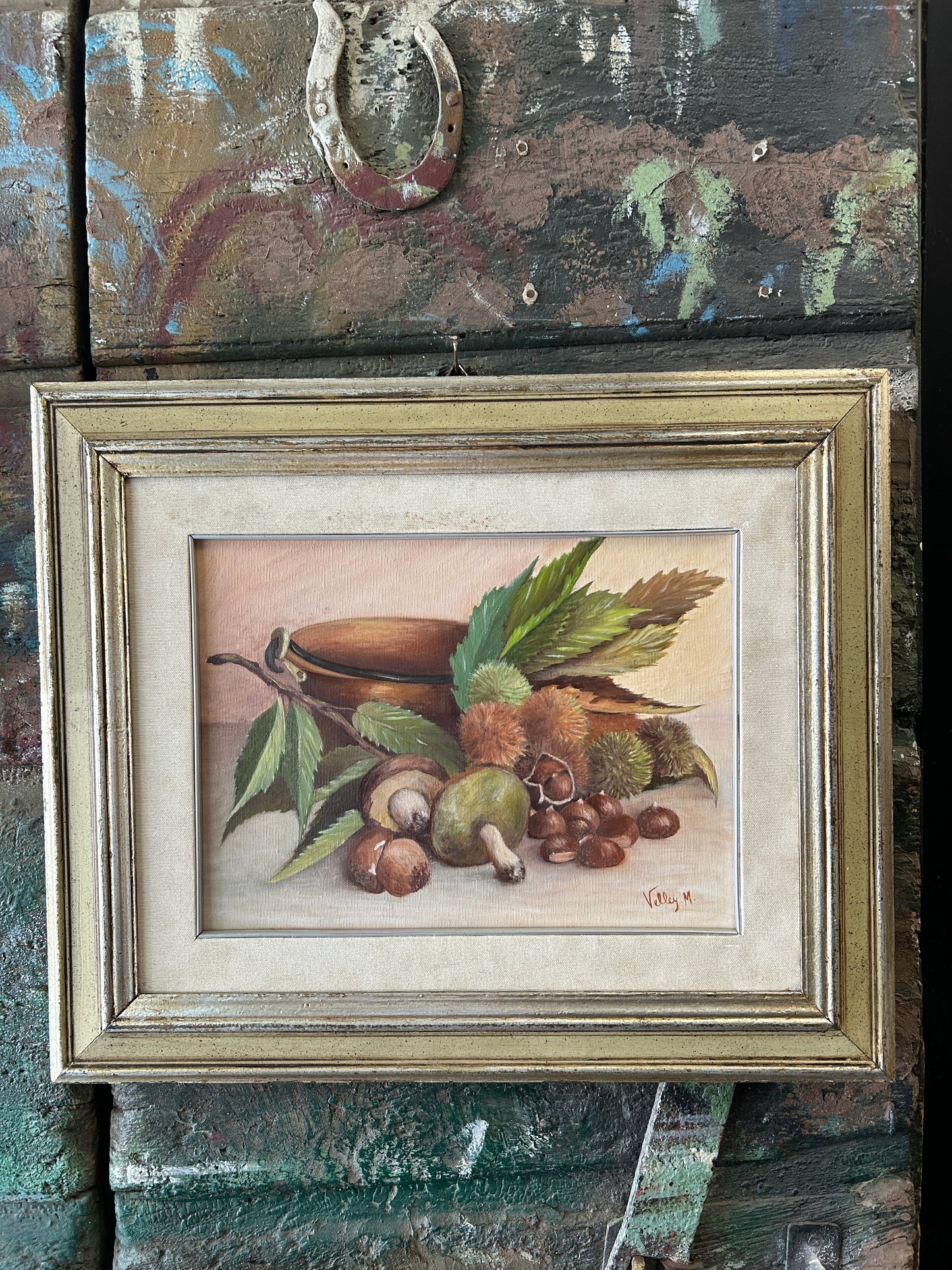 Metà secolo Olio su tela Natura morta di funghi e castagne