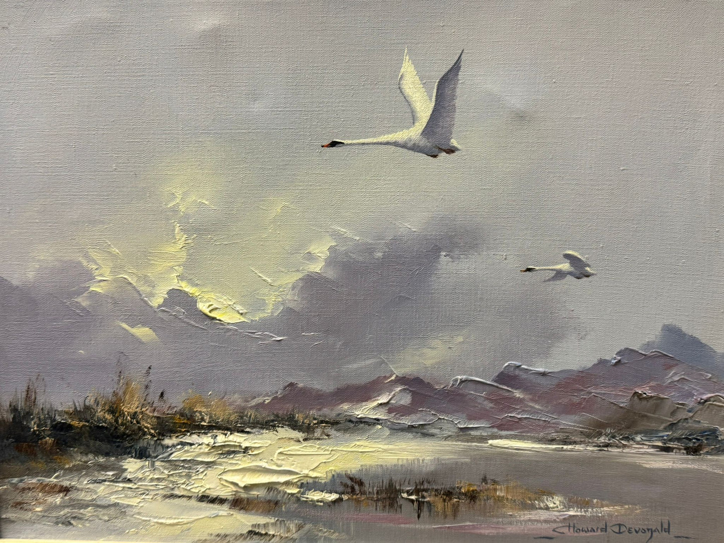 HOWARD DEVONALD B.1944 ORIGINAL OIL PAINTING SWANS IN FLIGHT DECORATIVE FRAMED 