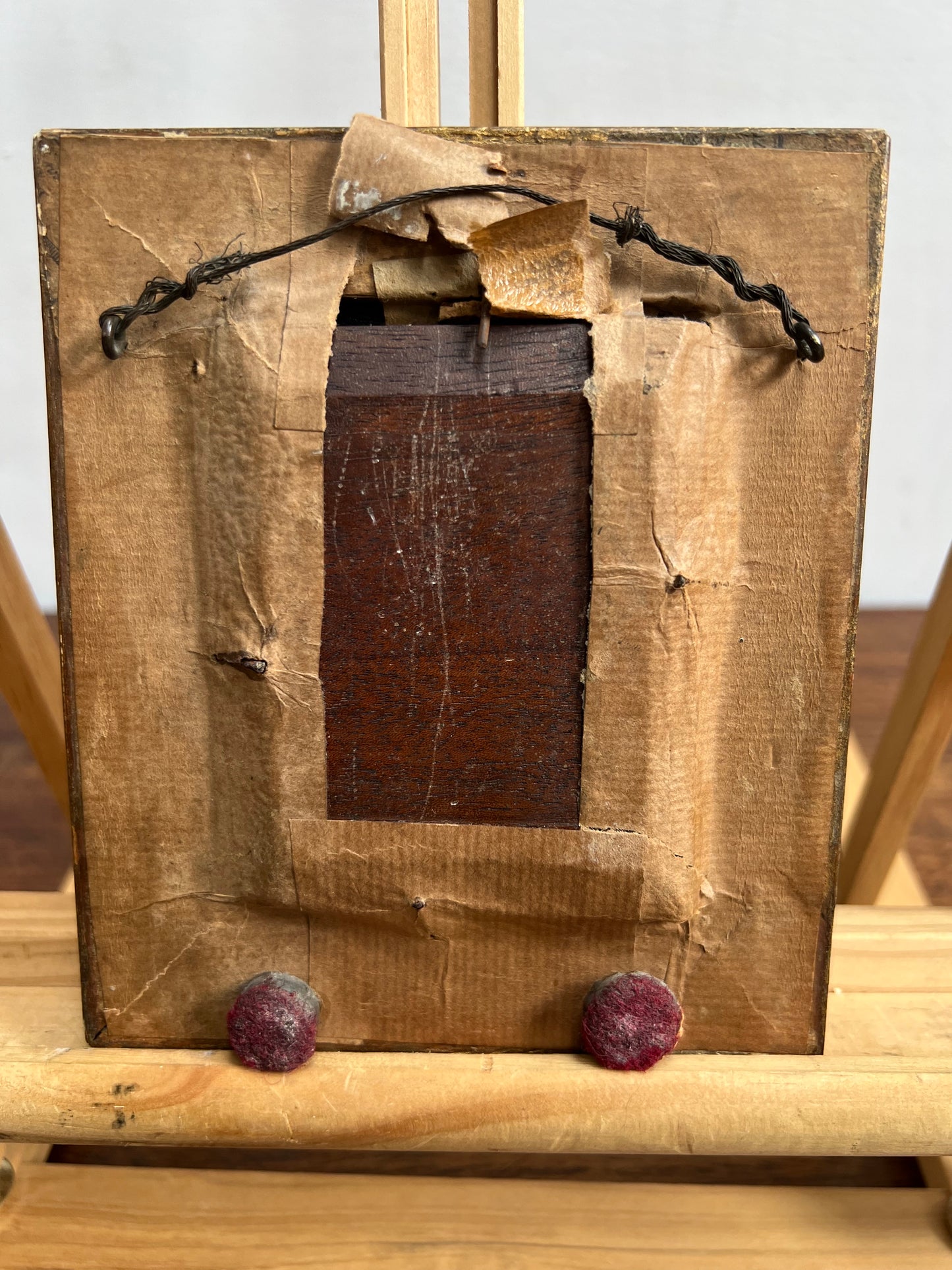 Uno dei due dipinti di natura morta in miniatura della fine del XVIII e dell'inizio del XIX secolo