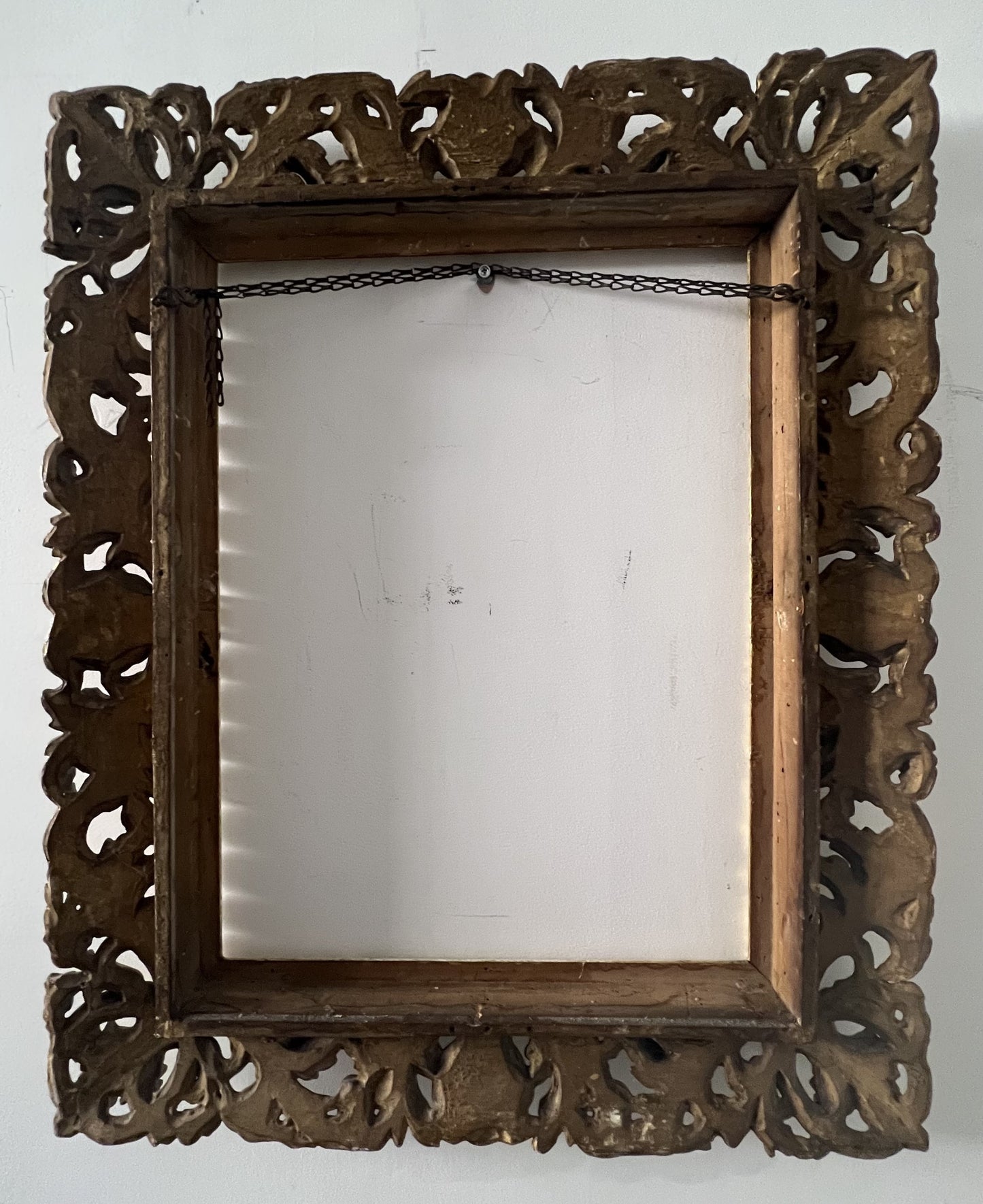 SUPERBA GRANDE CORNICE FIORENTINA INTAGLIATA DELLA METÀ DEL XIX SECOLO