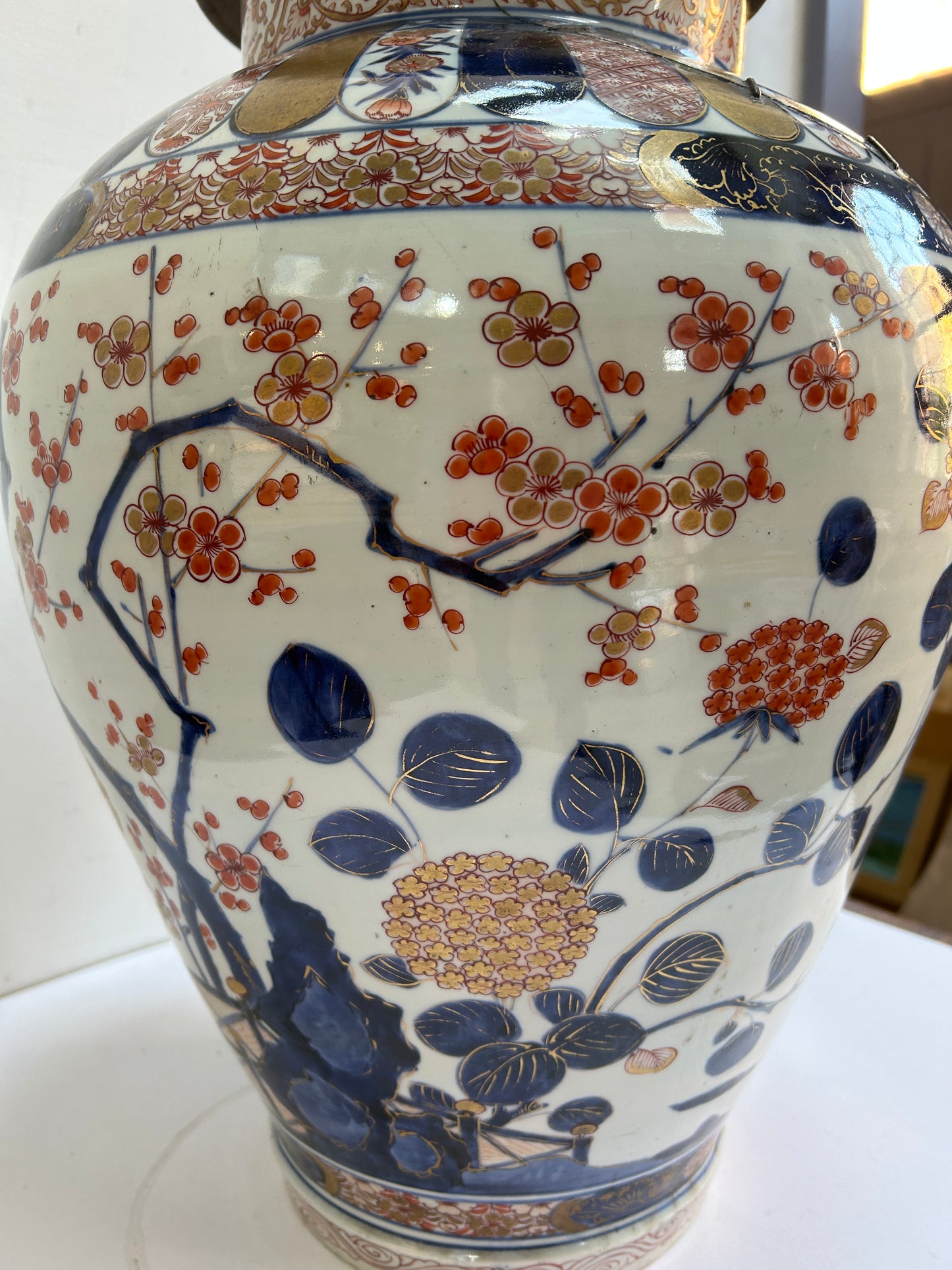A Large Japanese Imari Jar and Cover Edo Period (1736-1795)