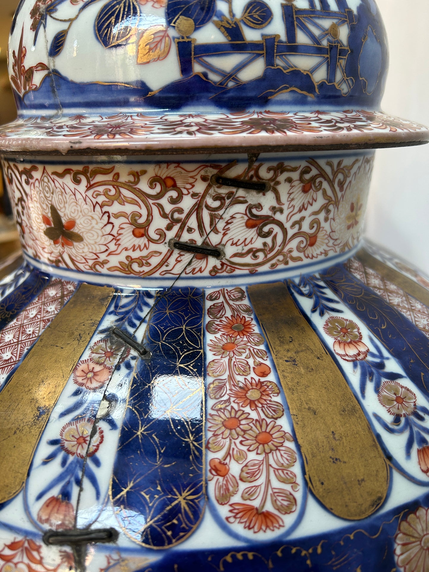 A Large Japanese Imari Jar and Cover Edo Period (1736-1795)