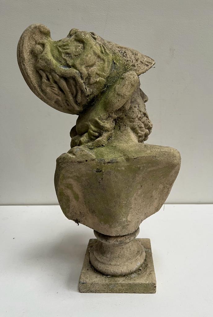 Busto greco di guerriero di zinco, XIX secolo